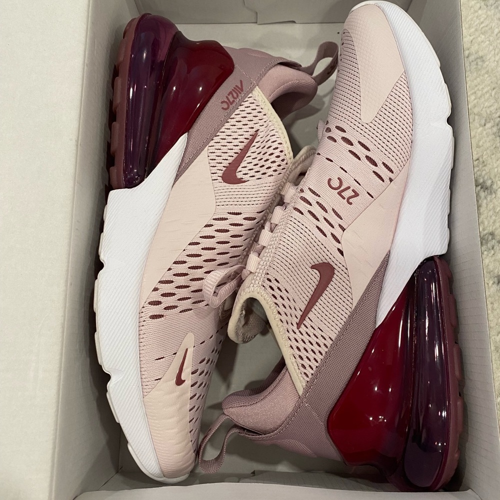 Air Max 270